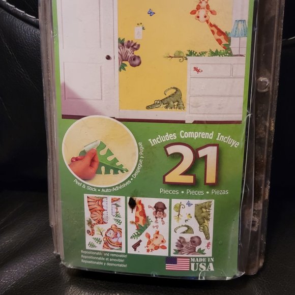 Borders Unlimited In the Jungle Animals 21 Reusable Wall Stickers Decals Mural - Picture 3 of 9